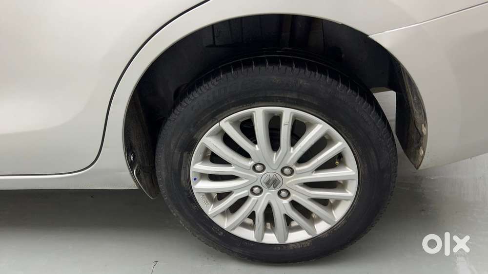 Maruti Suzuki Dzire 1.2 Zxi Amt, 2019, Petrol