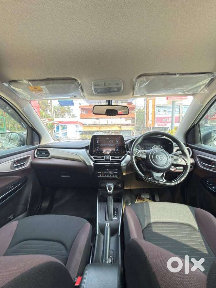 Toyota Urban Cruiser Taisor V 1.0 Petrol At, 2024, Petrol