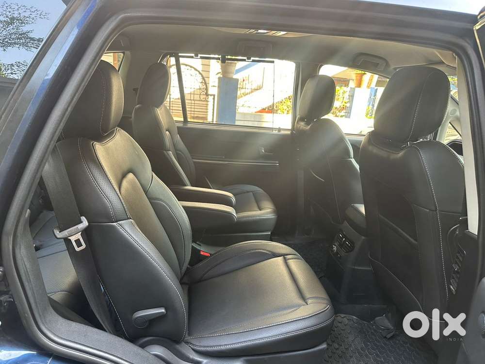 Tata Hexa Xta Diesel Automatic – First Owner, Full Service History