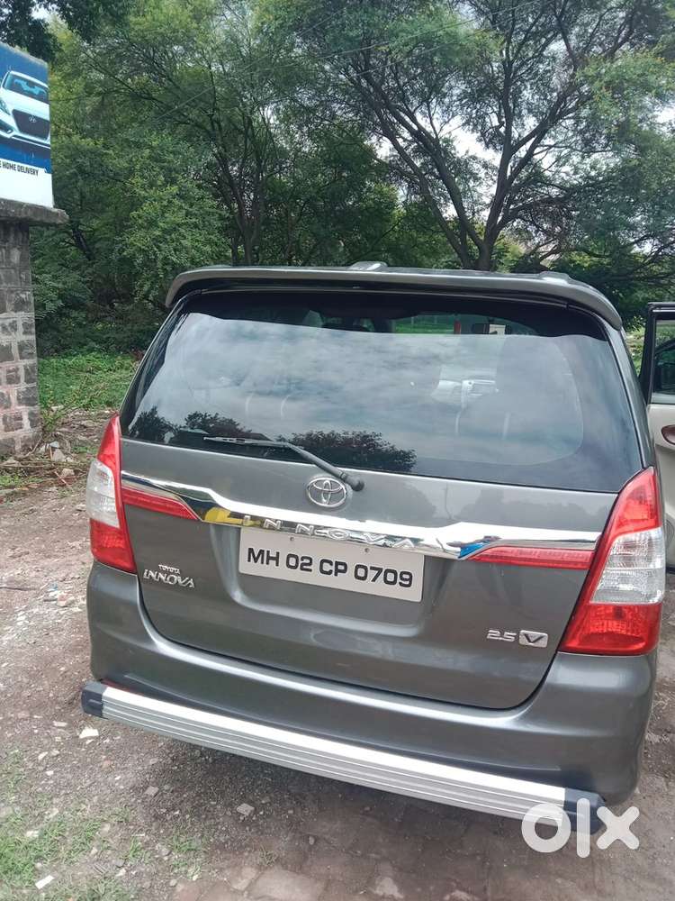 Toyota Innova 2013 Diesel Well Maintained