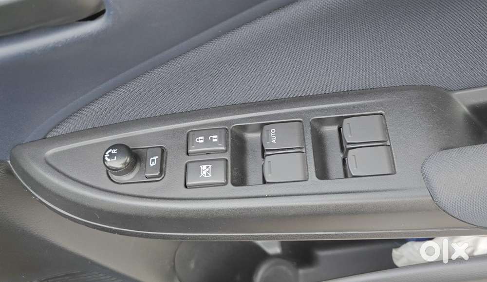 Maruti Suzuki Baleno 1.2 Delta At, 2025, Petrol