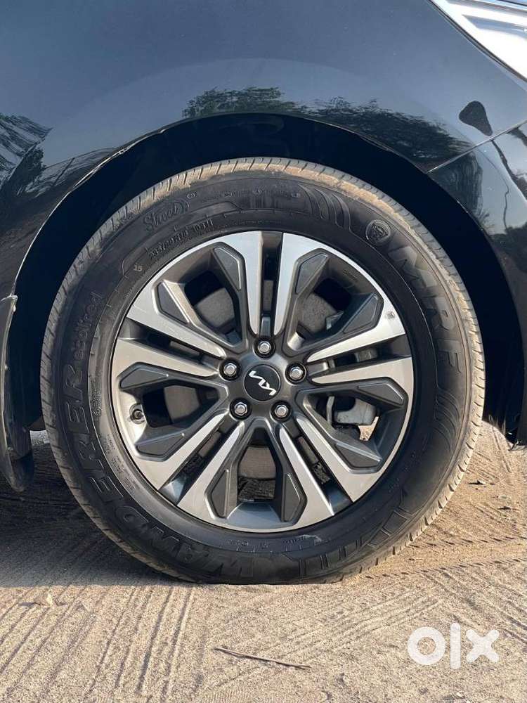 Kia Carnival Limousine Plus 7 Str, 2022, Diesel