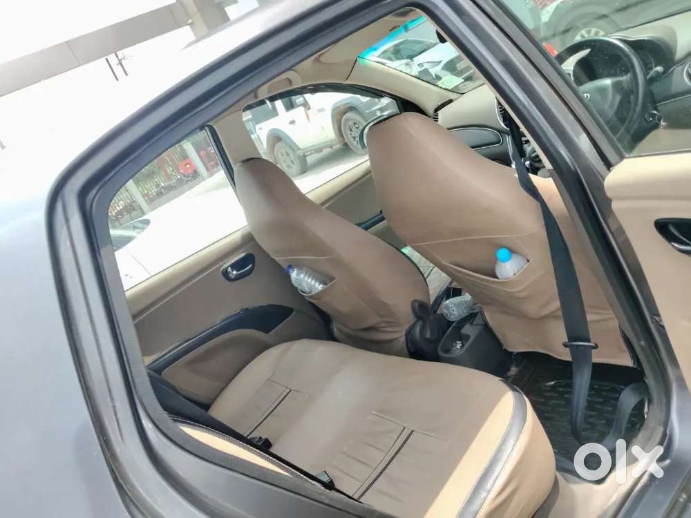 Hyundai I10 Sportz 2011 Rc/fitness Valid Upto 2031