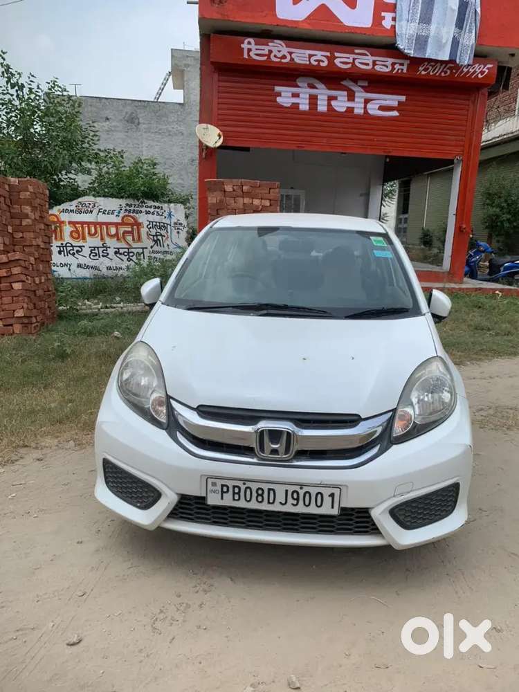 Honda Amaze 2016 Petrol Well Maintained