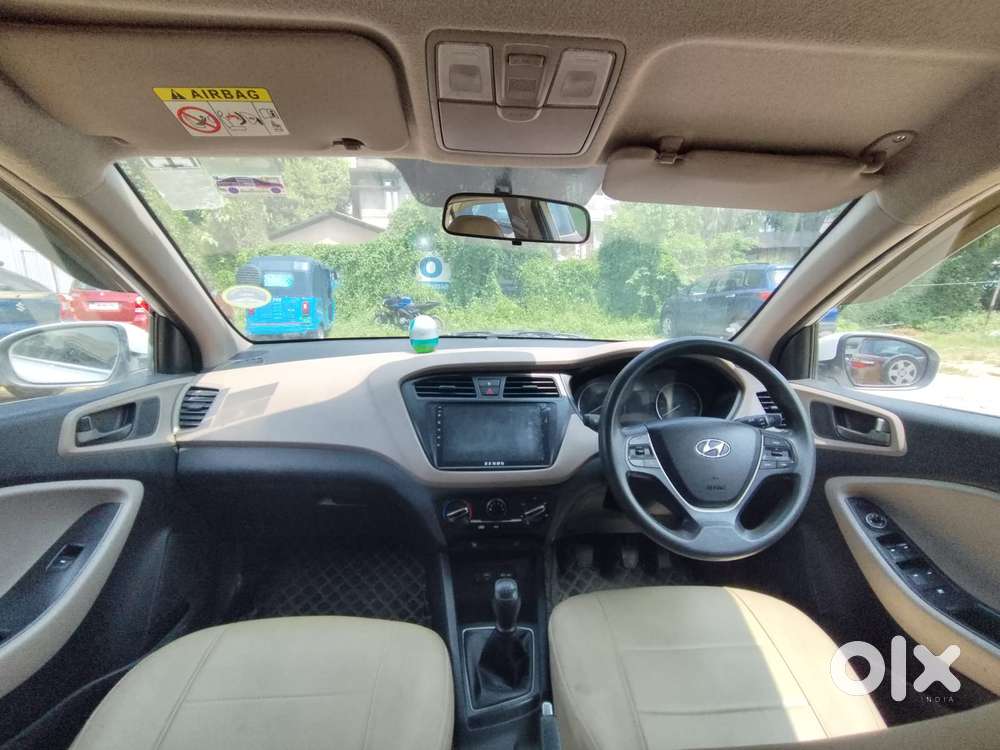 Hyundai I20 Petrol Spotz, 2017