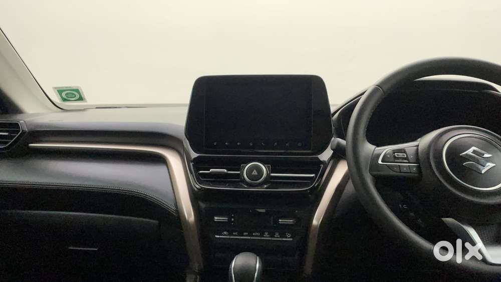 Maruti Suzuki Grand Vitara 1.5 Alpha Plus Intelligent Hybrid Ecvt, 2..