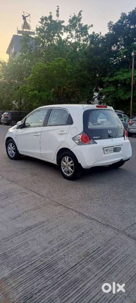Honda Brio V Automatic, 2013, Petrol