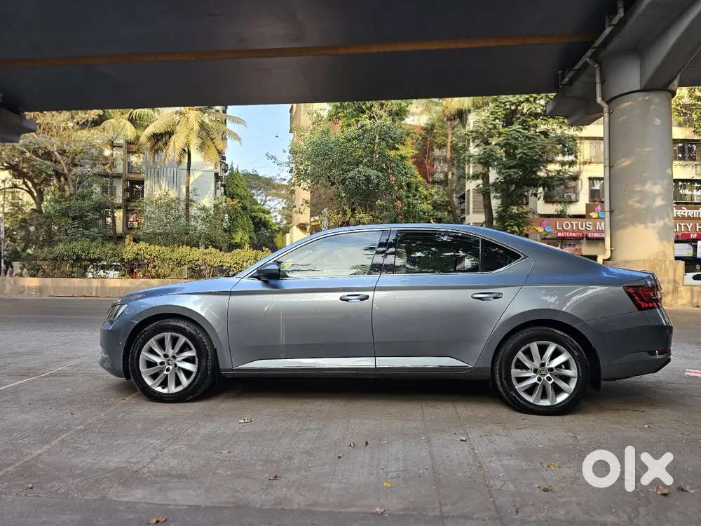 Skoda Superb 2018 Petrol 57000 Km Driven Dsg Auto