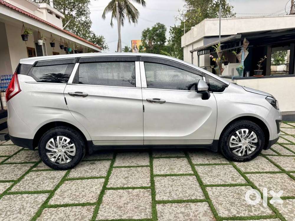 Mahindra Marazzo M2, 2020, Diesel