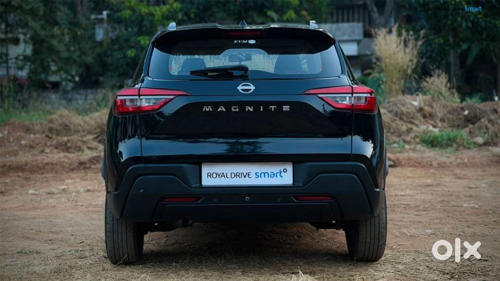 Nissan Magnite, 2022, Petrol