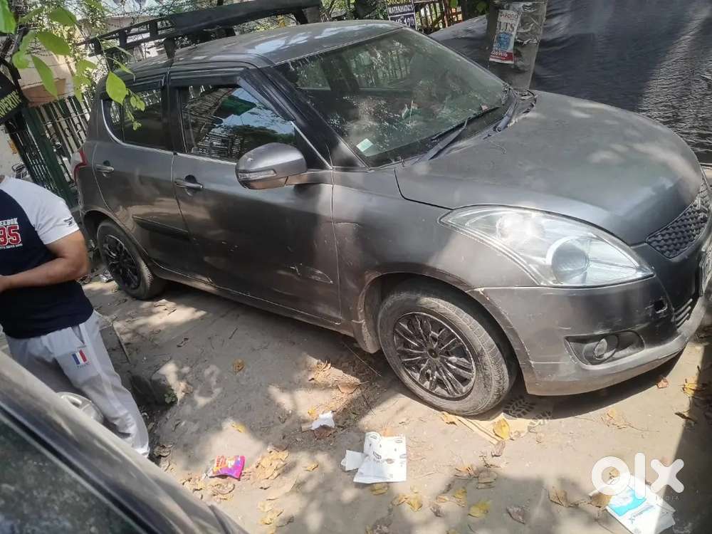 Maruti Suzuki Swift 2012 Cng & Hybrids 87880 Km Driven