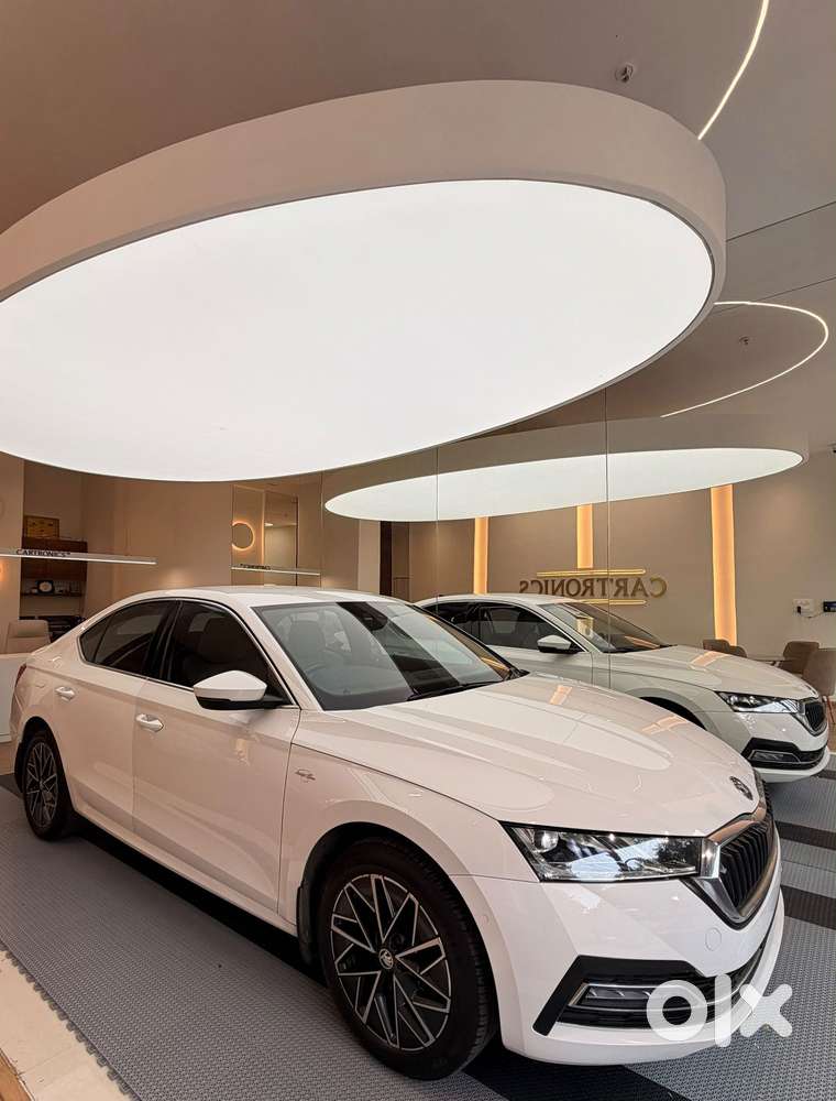 Skoda Octavia 2.0 L K Tsi At, 2022, Petrol