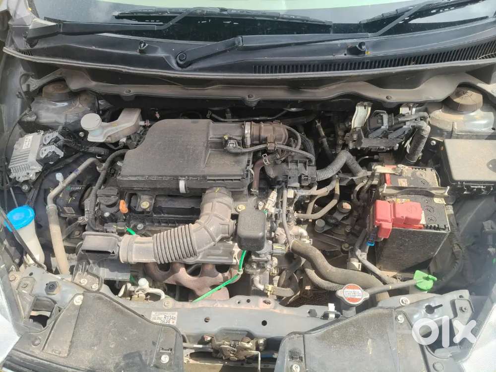Maruti Suzuki Ertiga Zxi 2025