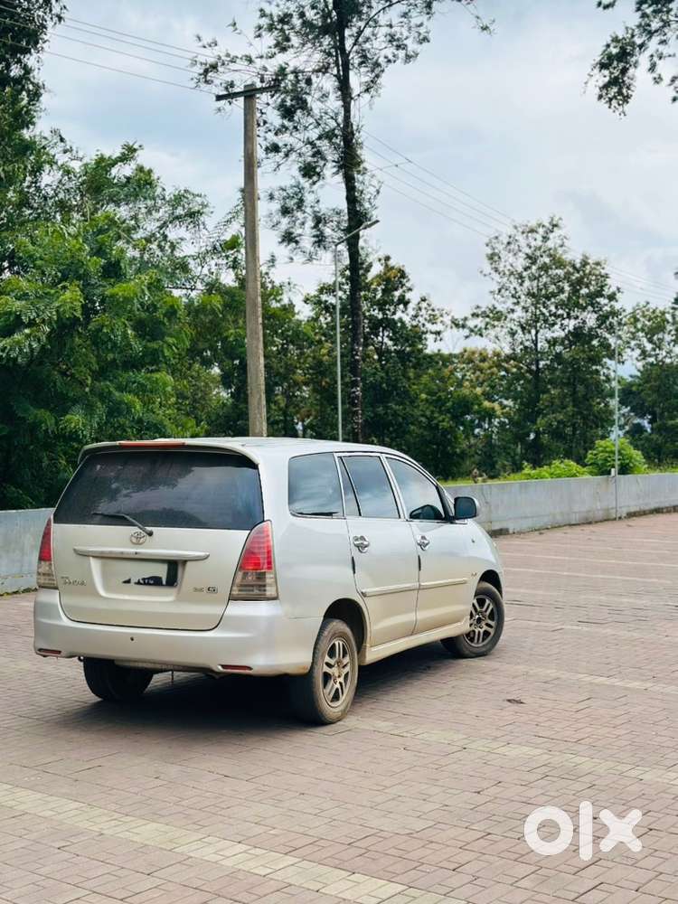 Toyota Innova 2009 Diesel Well Maintained