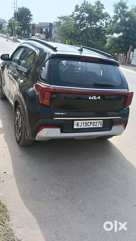 Kia Sonet 2024 Petrol 27000 Km Driven