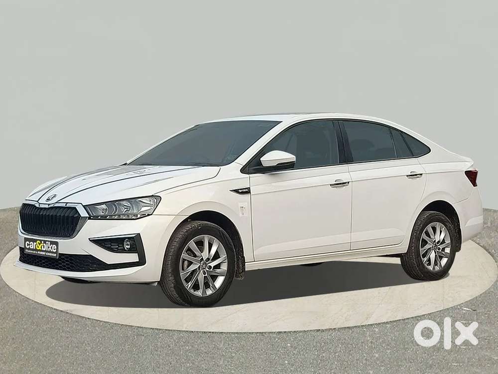 Skoda Slavia Ambition 1.0l Tsi At, 2023, Petrol