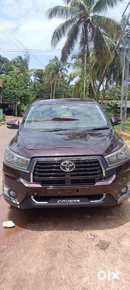 Toyota Innova Crysta, 2016, Petrol