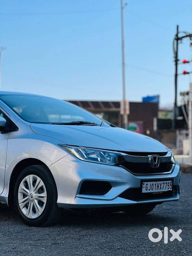 Honda City I-vtec Sv, 2018, Petrol