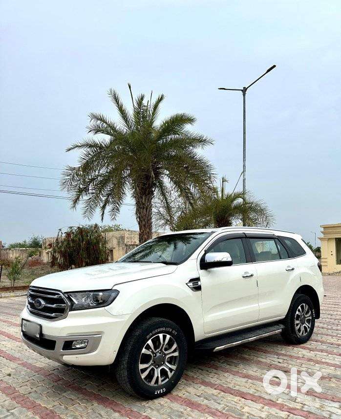 Ford Endeavour Titanium 4x2, 2021