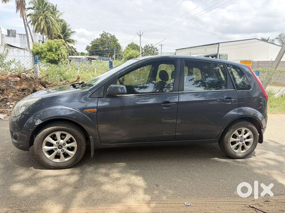 Ford Figo Diesel Titanium, 2012, Diesel