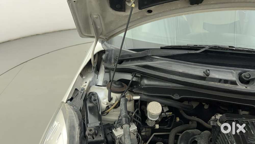 Maruti Suzuki Swift Dzire Vxi At, 2015, Petrol