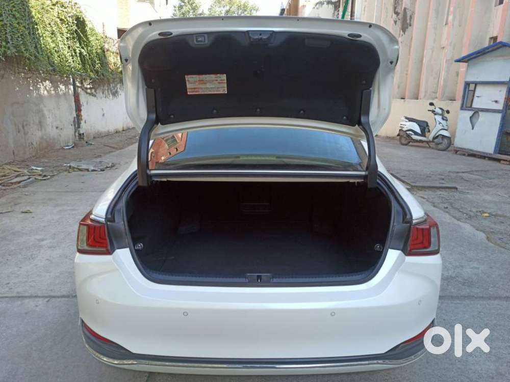 Lexus Es 300h Luxury, 2020, Petrol