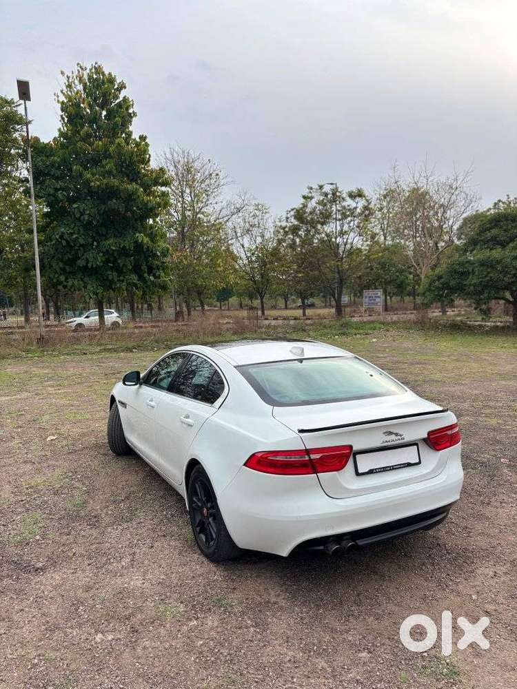 Jaguar Xe Prestige, 2018, Diesel