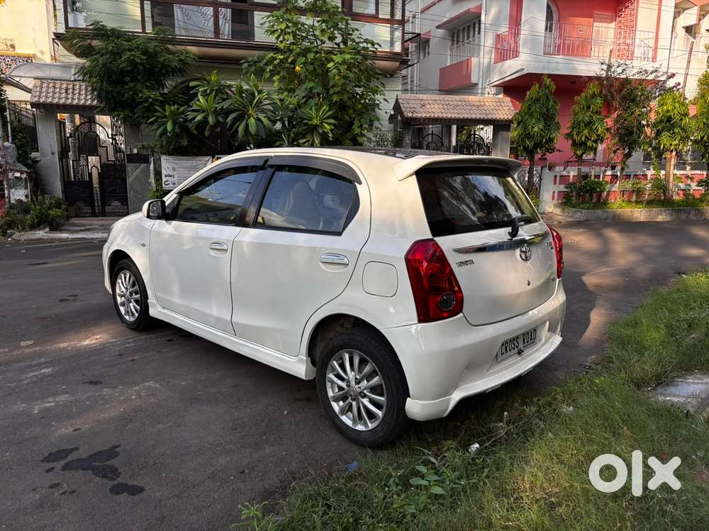 Toyota Etios Liva Vx, 2011, Petrol