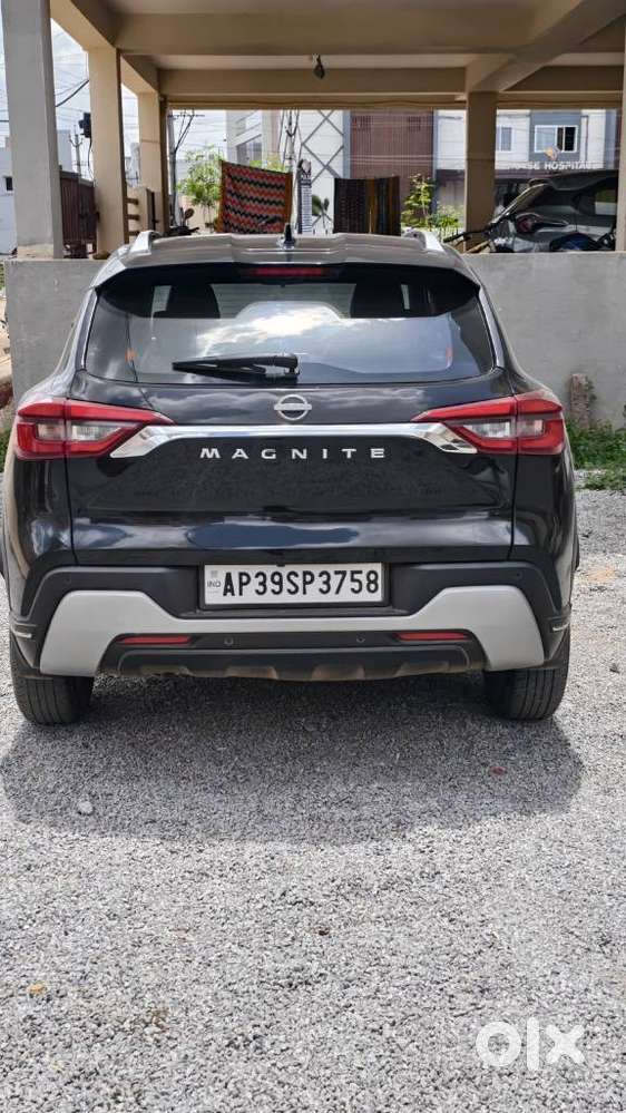 Nissan Magnite 1.0 Xv, 2023, Petrol