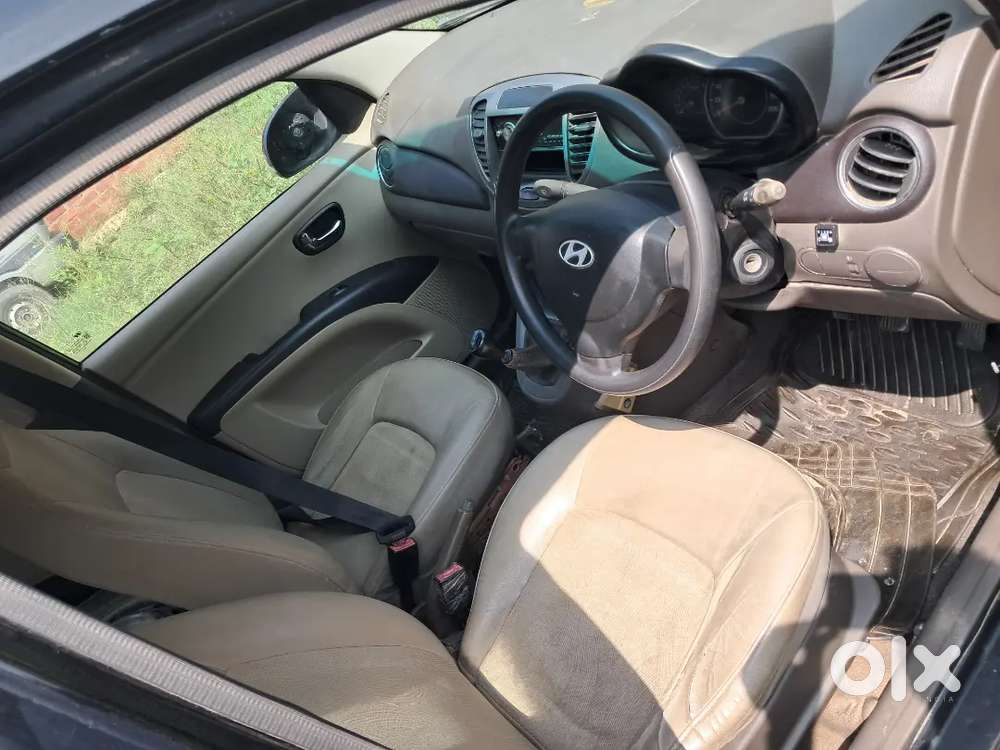 Hyundai I10 2011 Cng On Paper 2031 Valid Ac Not Working Compressor Iss