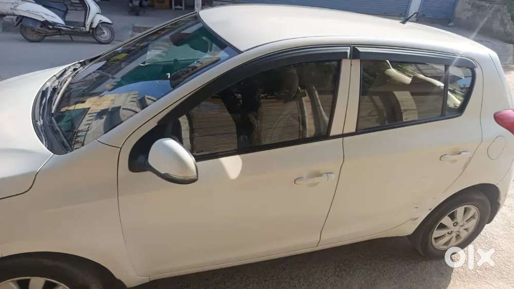 I 20 ( 2012 Diesel )