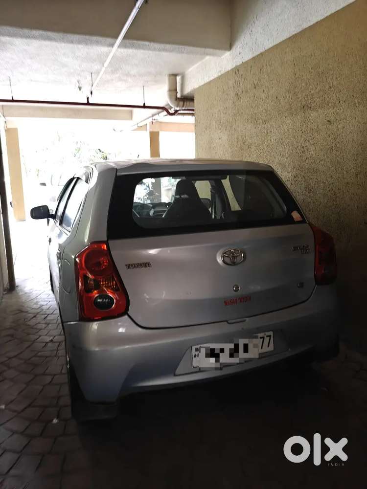 Lady Doctor Driven Toyota Etios 2013 Petrol Manual