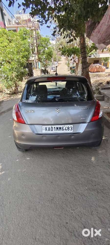 Maruti Suzuki Swift Zdi Plus, 2015, Diesel