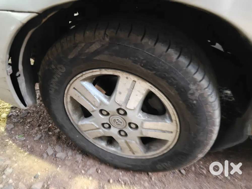 Toyota Innova 2007 Petrol + Cng 141590 Km Driven