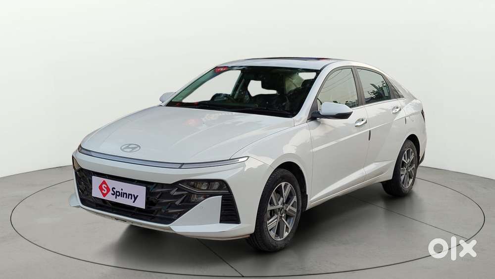 Hyundai Verna 1.5 Sx Petrol Mt, 2023, Petrol