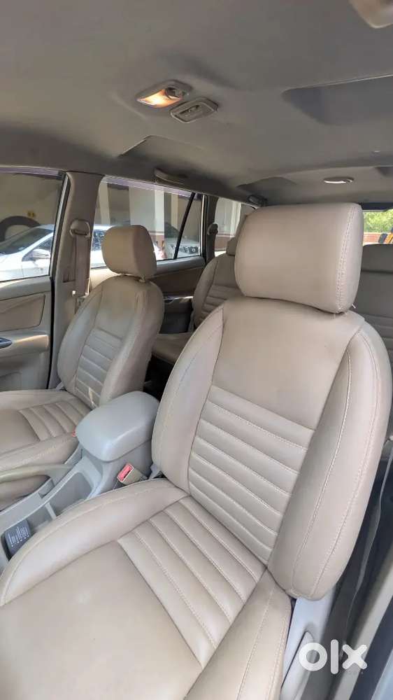 Toyota Innova V 2009 Diesel Well Maintained - Original Kerala