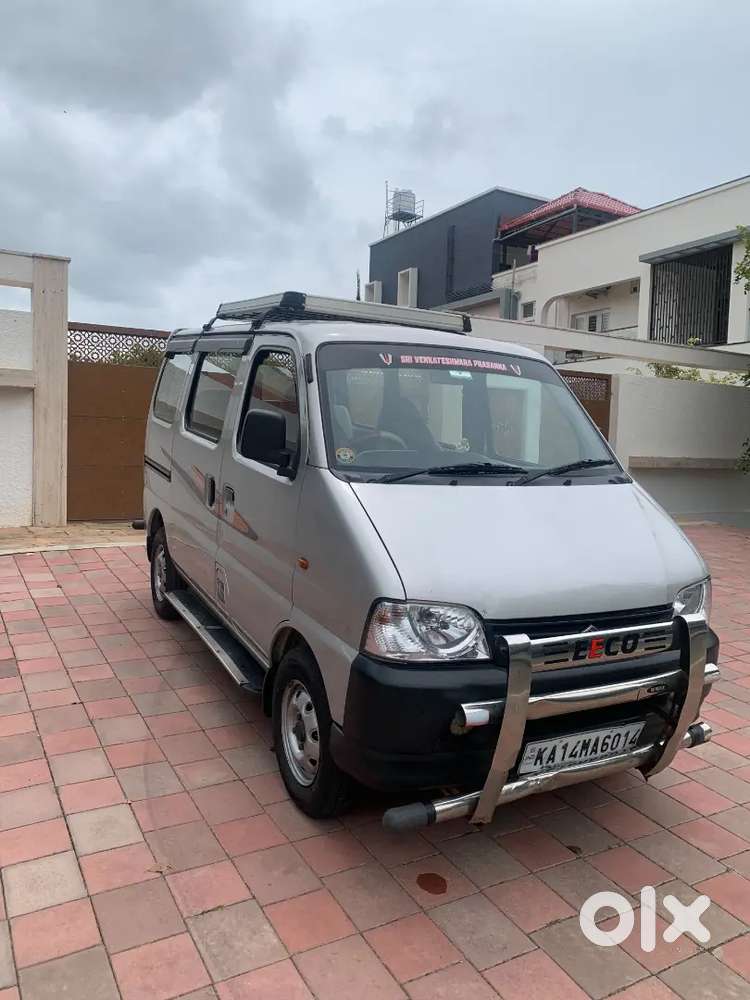 Maruti Suzuki Eeco 2022 Variant Smiles