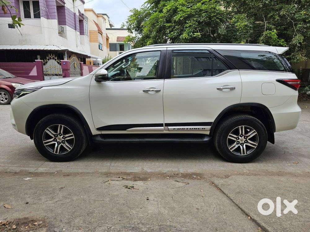 Toyota Fortuner 4x2 At 2.8 Diesel, 2022, Diesel