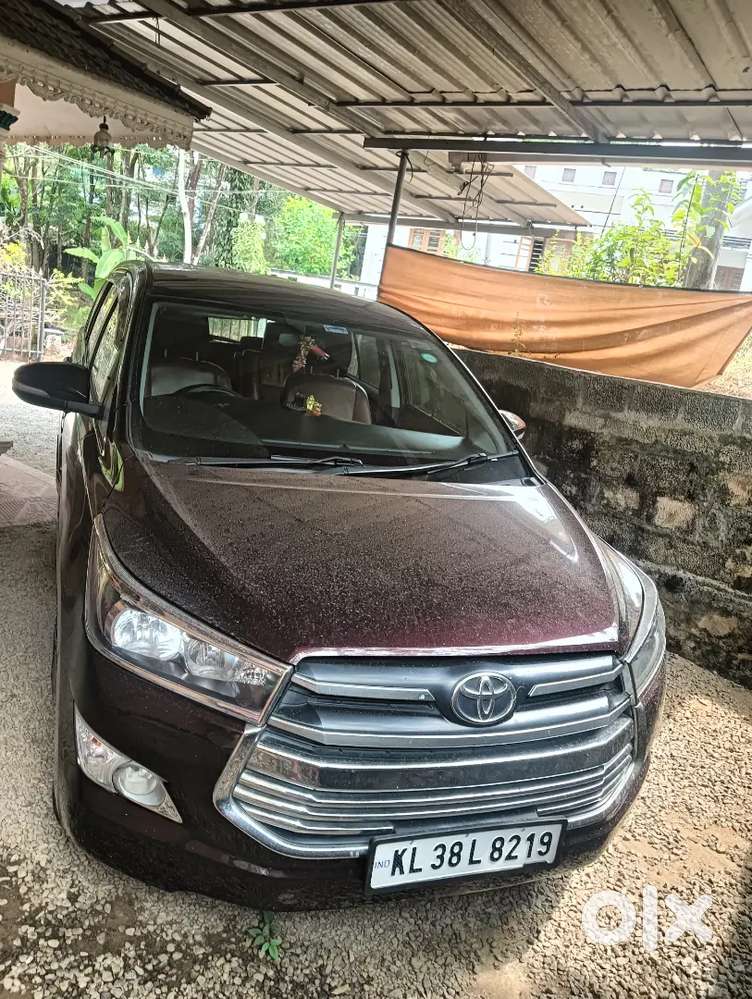 Toyota Innova Crysta 2016
