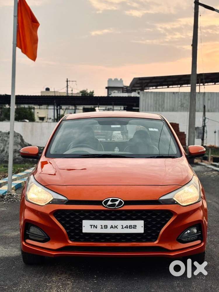 Hyundai I20 Full Company Service