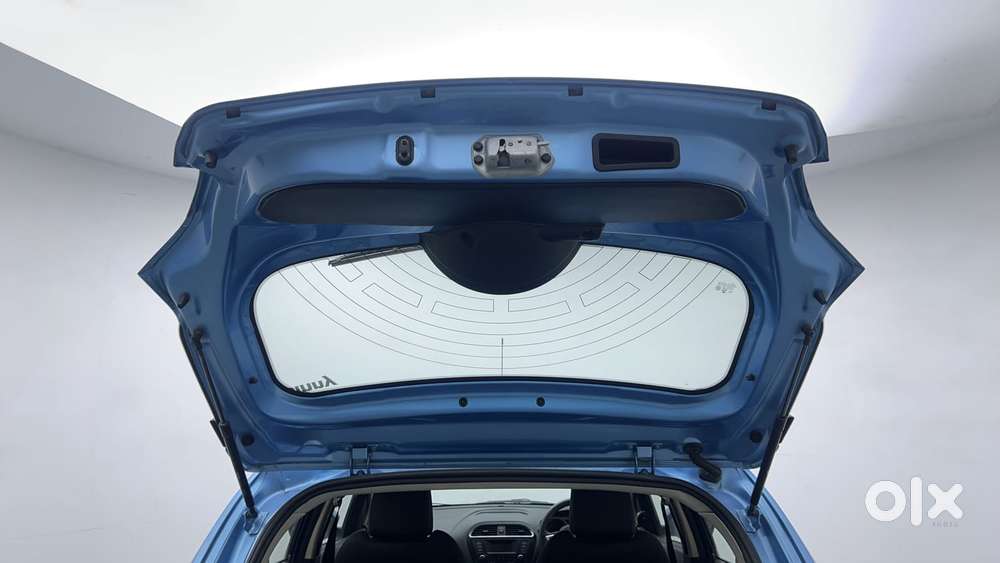 Tata Tiago Xz, 2016, Petrol
