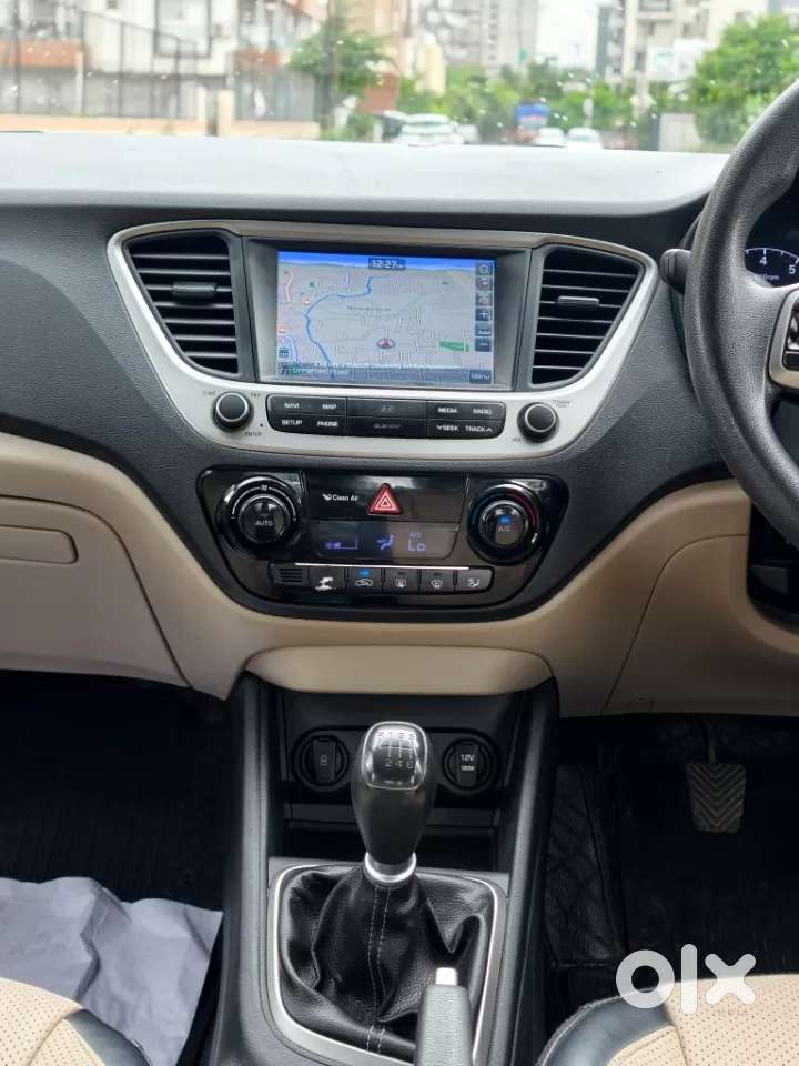 Hyundai Verna 1.6 Sx (o) Vtvt, 2018, Petrol