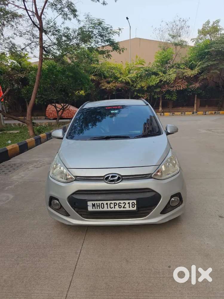 Hyundai Grand I10 2017 @ 3.2 Lacs