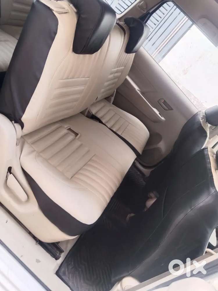 Maruti Suzuki Ertiga 2019 Vxi Cng