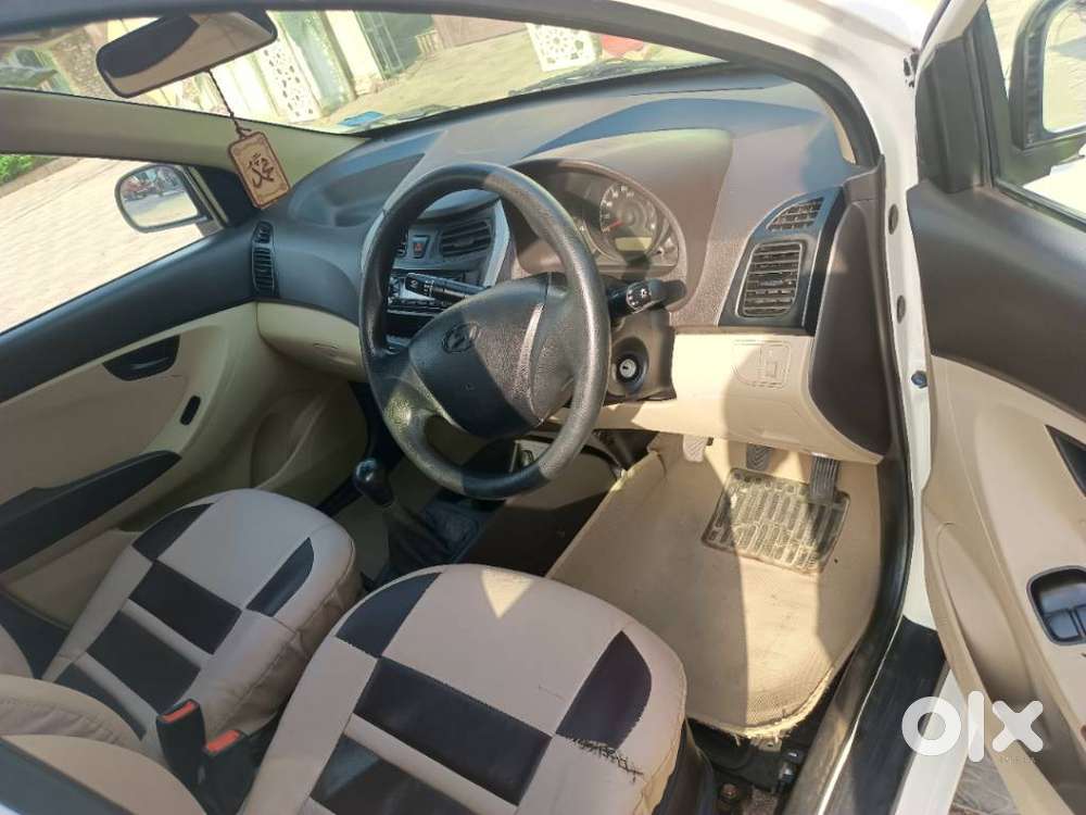 Hyundai Eon Magna +, 2018, Petrol