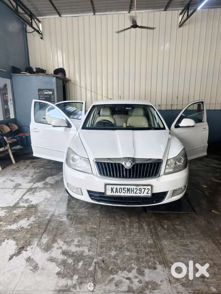 Skoda Laura 2010 Diesel 126500 Km Driven