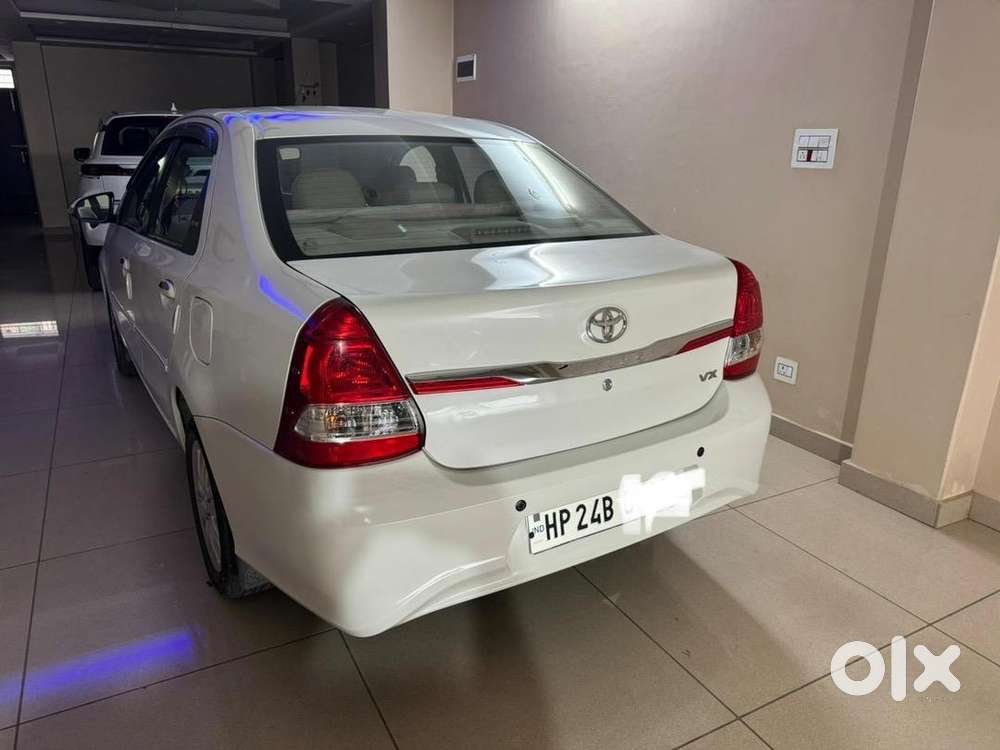 Toyota Car 2017 Top Model Km 49200 Driven