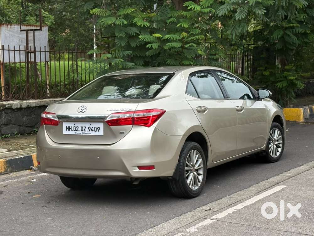 Toyota Corolla Altis, 2015, Petrol