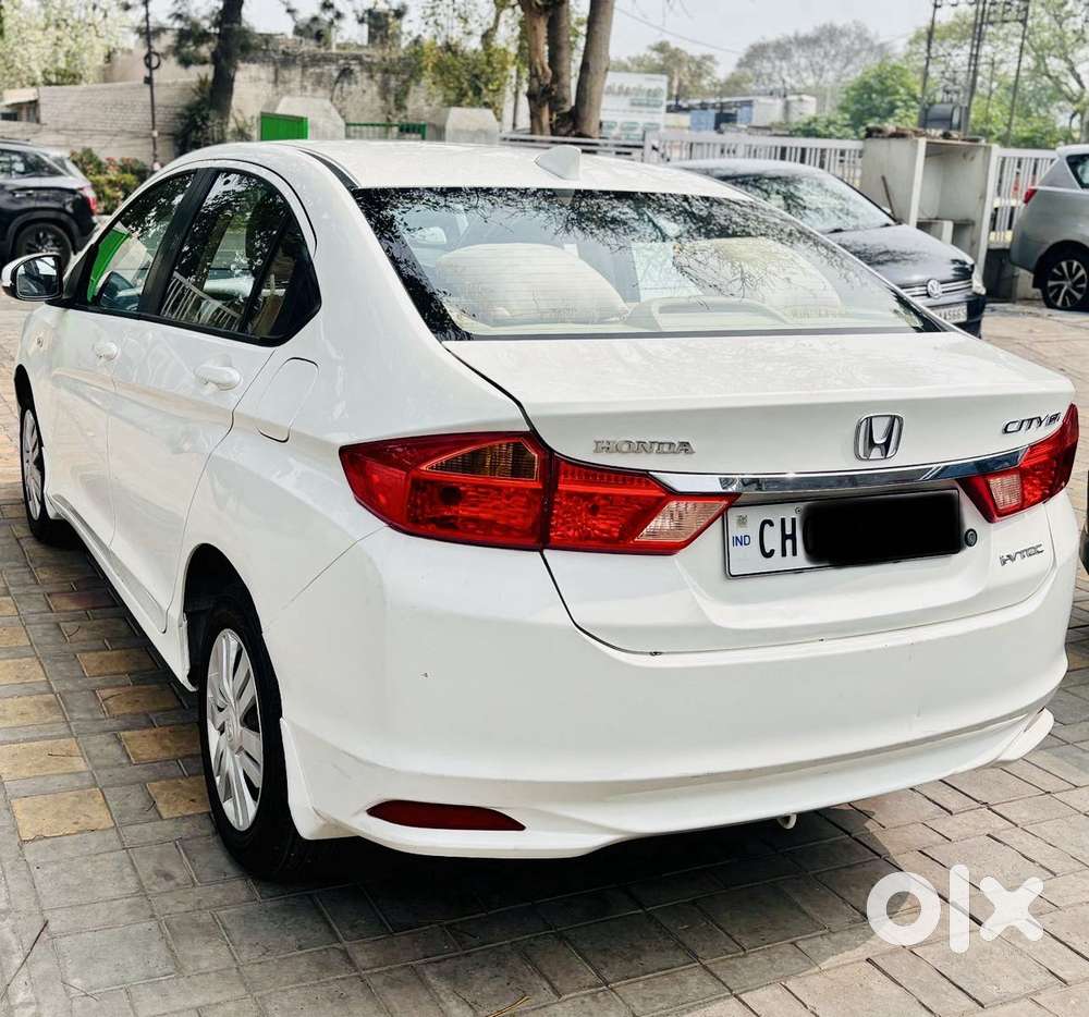 Honda City Sv Mt Edge Edition, 2016, Petrol
