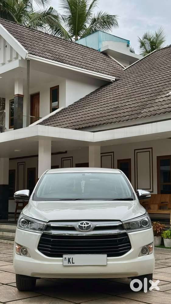 Toyota Innova Crysta 2.8z Automatic, 2018, Diesel